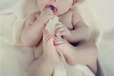 夏季怎么穿可以避免厦门捐卵宝宝感冒受凉？生病要怎么穿？